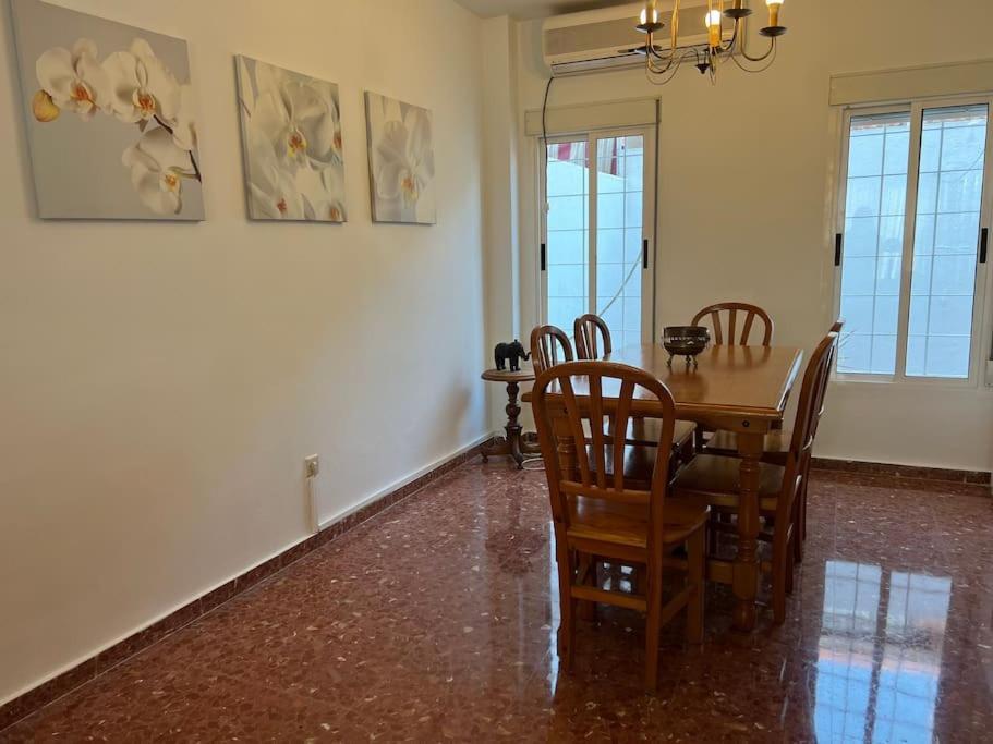 Casa Soleada En Calle Tranquila 塞维利亚 外观 照片